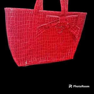 WALT DISNEY WORLD/DISNEY LAND LARGE BOW TOTE  WITH MICKEY BAG CHARM GUC